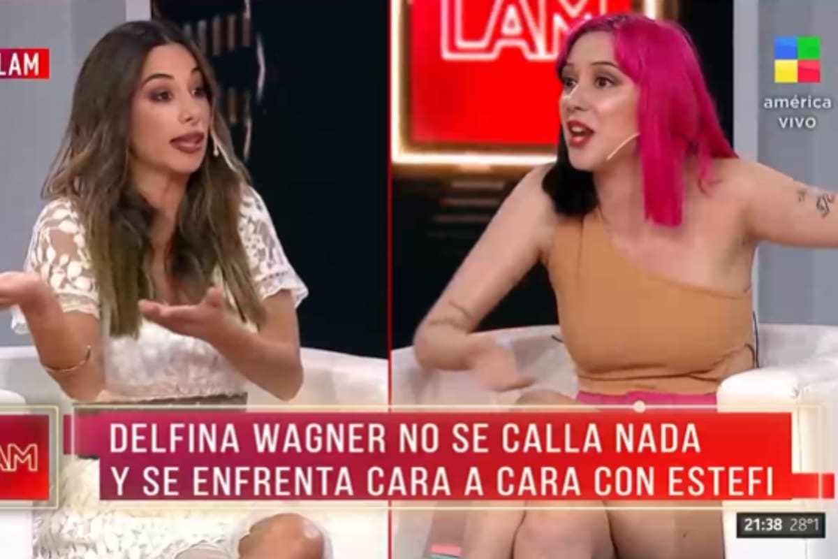 Estefi Berardi y Delfina Wagner se cruzaron en LAM y no se guardaron nada (Foto: Captura de video)