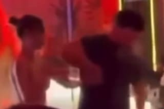 Revuelo en España por un video de Ester Expósito bailando con un diputado independentista