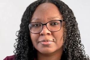 Esther Pineda G denunció a Ivan Jablonka de "apropiación intelectual"