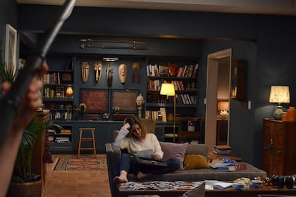 Estilo racionalista y un gran ventanal a través del cual se pudiera ver la ciudad, fueron las principales consignas sobre las que trabajó el equipo de arte