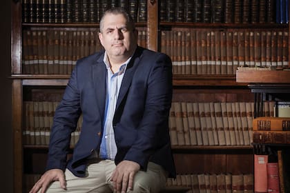 "Esto de investigar, de plantear inquietudes viene de mi familia", afirma Hadis