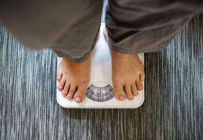 Estol recomienda seguir un plan de alimentación y un plan de ejercicio antes que medicamentos
