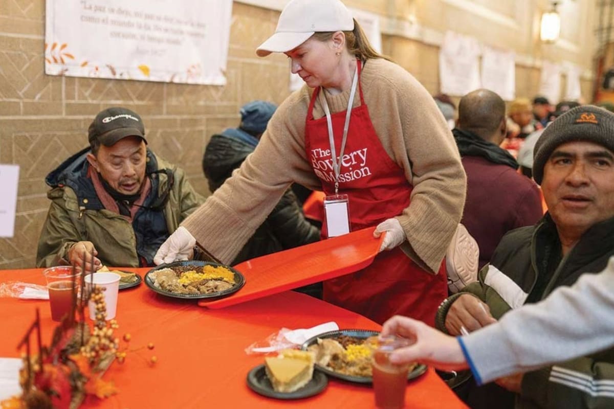 Estos centros de asistencias ofrecen ayuda el Día de Acción de Gracias en Nueva York (Instagram/@bowerymission)