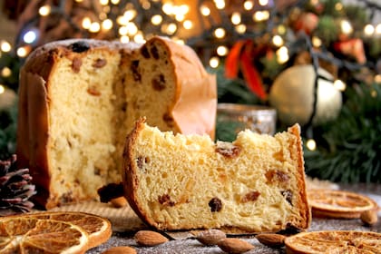 Estos panettones se encuentran a buen precio en Walmart, perfectos para la temporada navideña (Archivo)