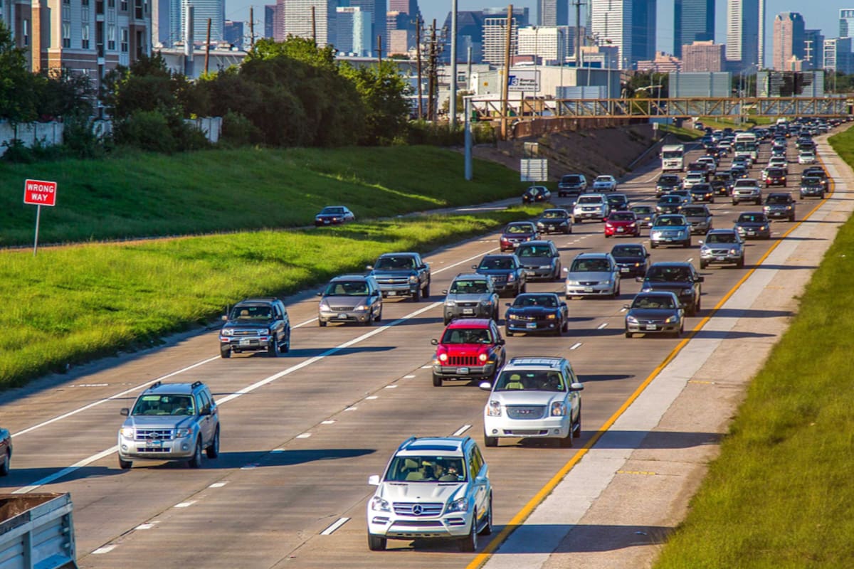 Estos son los autos que no podrán circular el 8 de abril en Texas, a causa del eclipse total