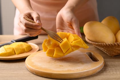 Estos son los beneficios de comer mango para la salud