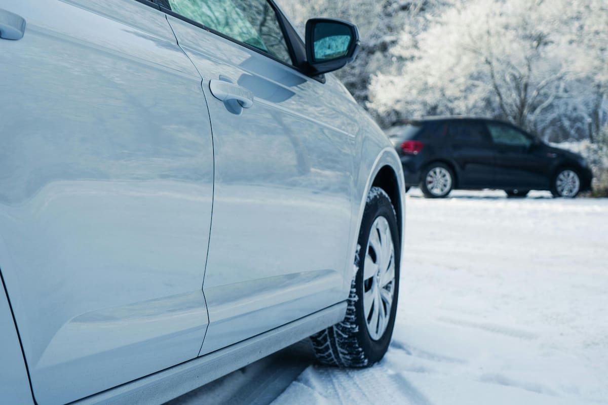 Estos son los neumáticos que los expertos aconsejan utilizar para la nieve (Pexels/NoahSawallisch)
