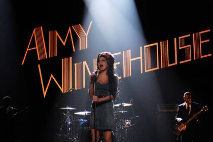 "Estoy contenta de ser diferente. No es como si quisiera ser como todos los demás", confesó en su diario íntimo Amy Winehouse