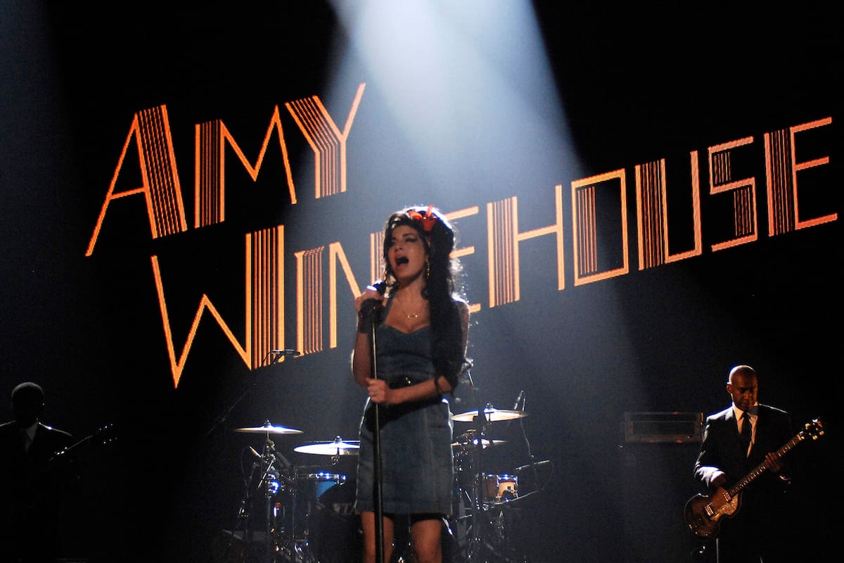 "Estoy contenta de ser diferente. No es como si quisiera ser como todos los demás", confesó en su diario íntimo Amy Winehouse