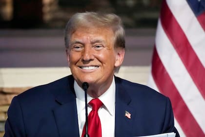 “Estoy hablando constantemente sobre los vehículos eléctricos pero eso no significa que esté en contra de ellos. De hecho, estoy totalmente a favor”, dijo Donald Trump