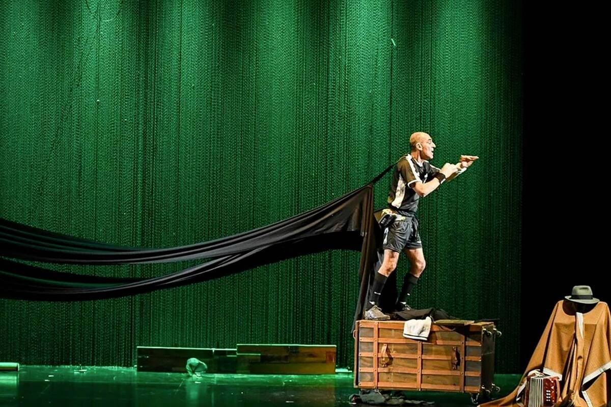 Estrenada en 2018, El equilibrista, la premiada obra que protagoniza Mauricio Dayub, sigue siendo un éxito de público