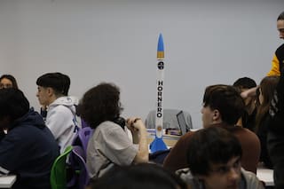El programa que lleva la exploración espacial a las aulas porteñas
