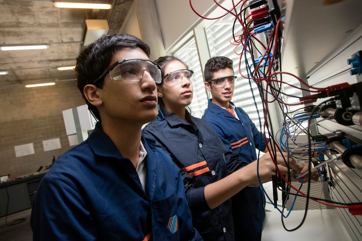 Estudiantes de la Escuela Roberto Rocca comparten sus saberes por medio del Aprendizaje Basado en Proyectos (ABP)