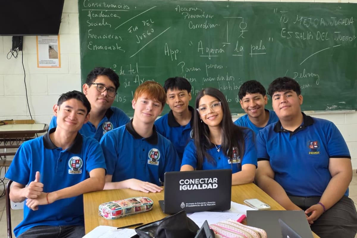 Estudiantes del Colegio N° 9 de Calafate, ganadores de las Olimpíadas de Educación Financiera por prevenir la adicción al juego online