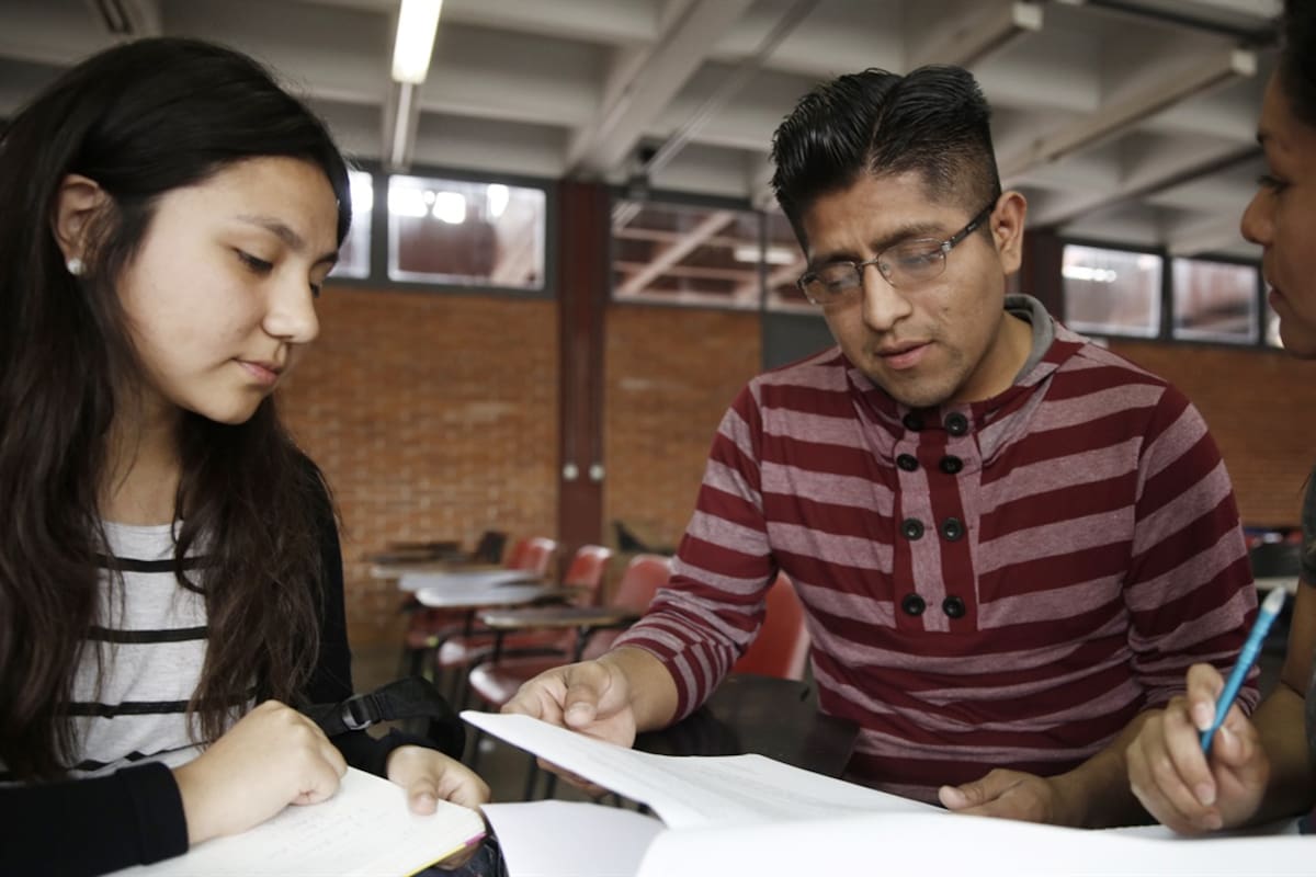 Estudiantes extranjeros en la UBA de San Isidro