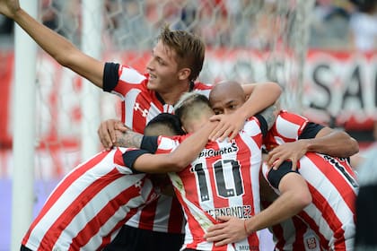 Estudiantes llega precedido de un 3-0 sobre Rosario Central