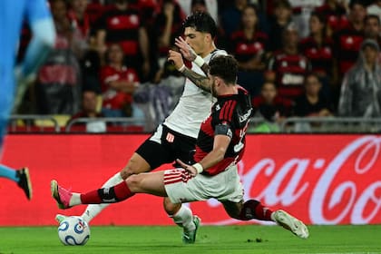 Estudiantes sufrió la baja por lesión de Joaquín Correa en la primera parte