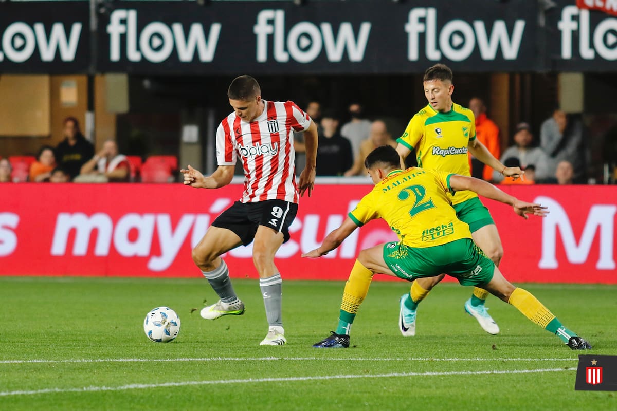 Estudiantes y Defensa y Justicia se enfrentaron en la Copa de la Liga 2023 con victoria para el Pincha por 2 a 1