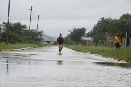 Estudio: Cambio climático agravó lluvias torrenciales e inundaciones mortales en el sur de África