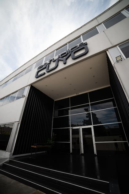 Estudio Cuyo se ubica en Martínez, sobre las calles Cuyo y La Paz