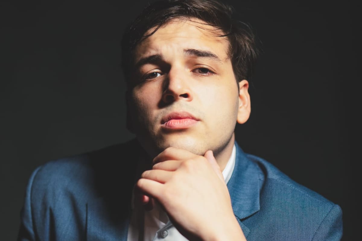 Estudió en el Teatro Colón, le dio clases de canto a Duki y ahora triunfa en el mundo del canto lírico europeo. Foto(Agustín Gómez