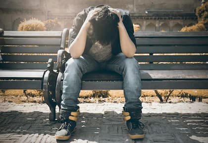 Estudios demostraron que los efectos de la soledad prolongada pueden ser comparables a los de fumar 15 cigarrillos al día (Foto ilustrativa: PEXELS)
