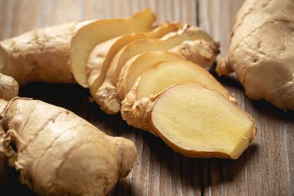 Estudios determinaron que el jengibre tenía un efecto antibacteriano superior al de antibióticos contra estreptococos que causan la faringitis