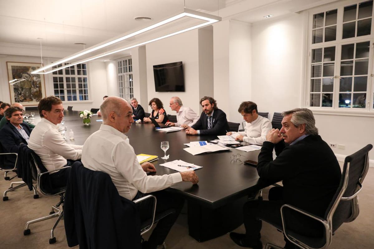 Estuvieron más de tres horas reunidos en la quinta de Olivos; hay preocupación por la aceleración de los contagios; se analizaron la situación de las villas y el aumento de la circulación de personas