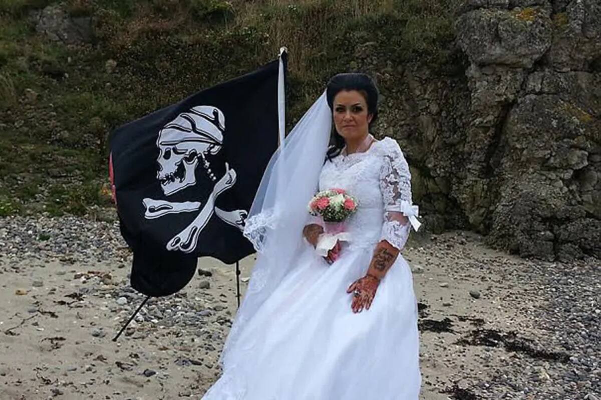 Estuvo casada nueve años con el fantasma de un pirata, pero aseguró que se divorció porque le absorbía su energía