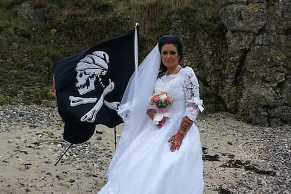 Estuvo casada nueve años con el fantasma de un pirata, pero aseguró que se divorció porque le absorbía su energía