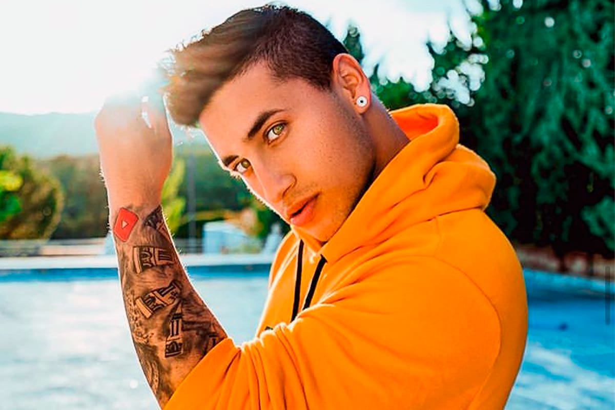 Estuvo en el centro de una polémica al compartir una escena impactante en las redes sociales y organizó una marcha en el Obelisco en reclamo por el "crimen"