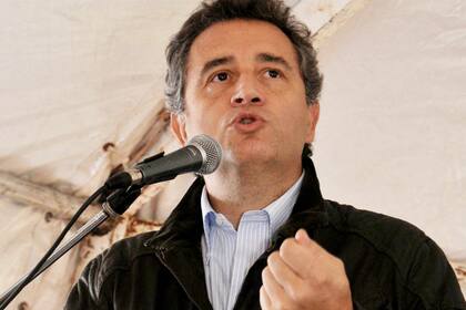 El presidente de la Sociedad Rural, Luis Etchevehere, criticó que el ministro de Agricultura, Ganadería y Pesca no asistiera a la Cuarta Asamblea General de la OMA