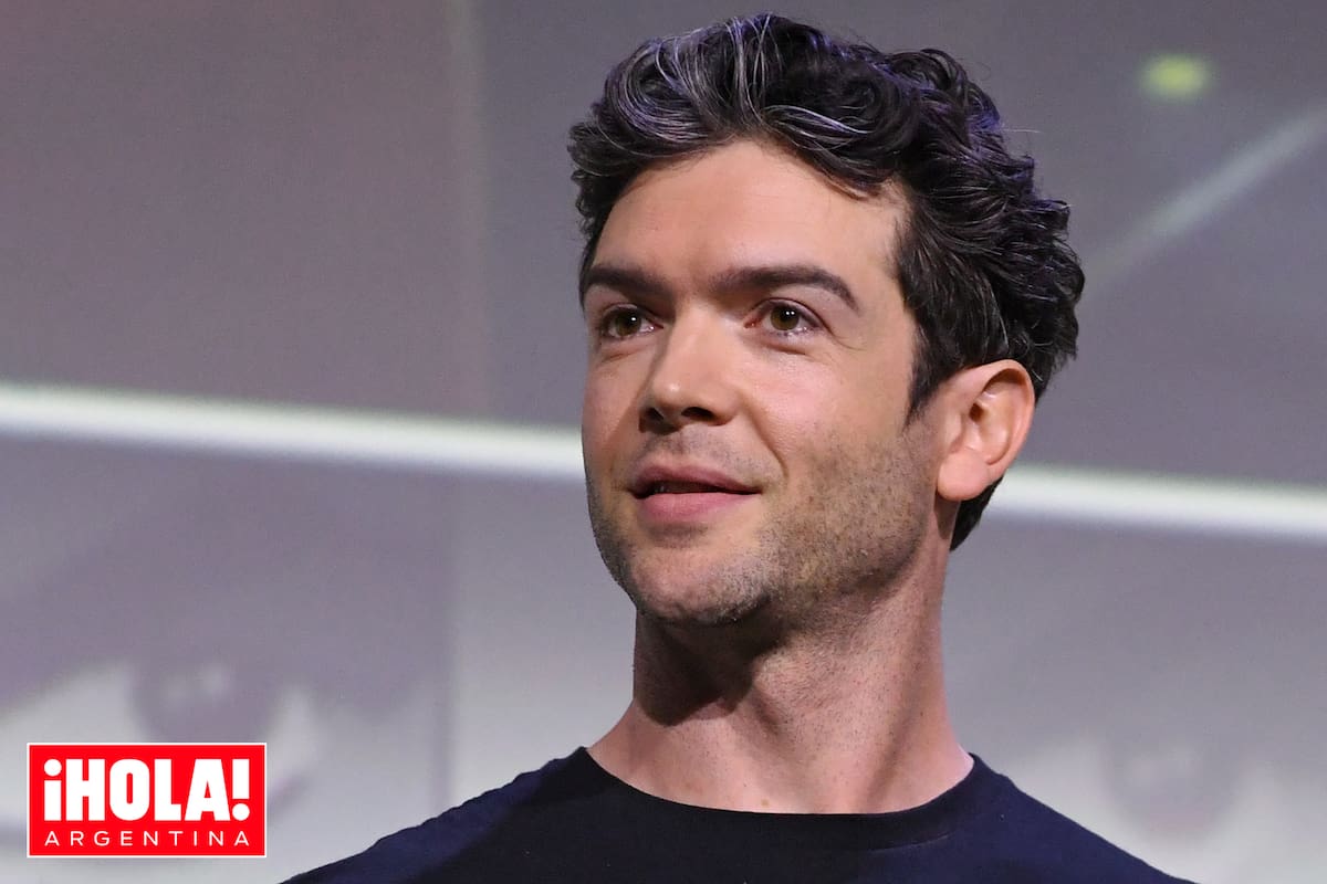 Ethan nació en Los Ángeles el 2 de marzo de 1986