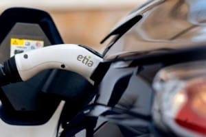 El empresario argentino que quiere crear la primer red nacional de carga de autos eléctricos en el país