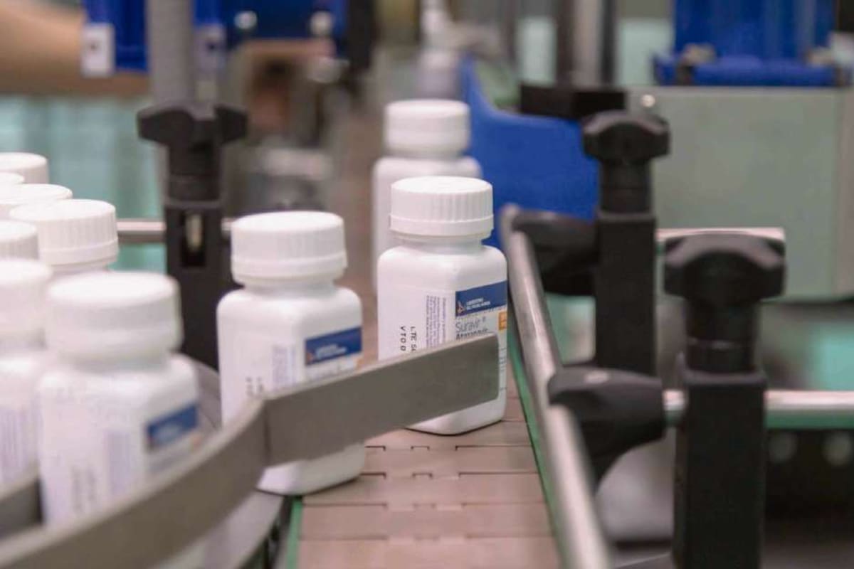 Etiqueta. LIpisi. Iduisl dolor sequisc ipsuscipit ad duis non er acillaorero consed eu feu facilit vulla feugue magna commodolenit prate feugait iustincipit incip eugiat luptat.,1. Primera producción del antirretroviral para beneficiarios del programa nacional de VIH/sida del Laboratorio del Fin del