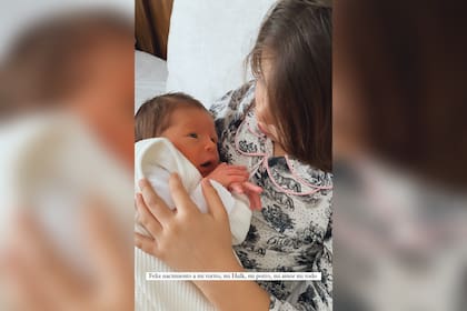 Eugenia compartió una foto de Amancio recién nacido y le dedicó unas tiernas palabras: “Feliz nacimiento a mi torito, mi Hulk, mi potro, mi amor, mi todo...” (Foto: Instagram @sangrejaponesa)