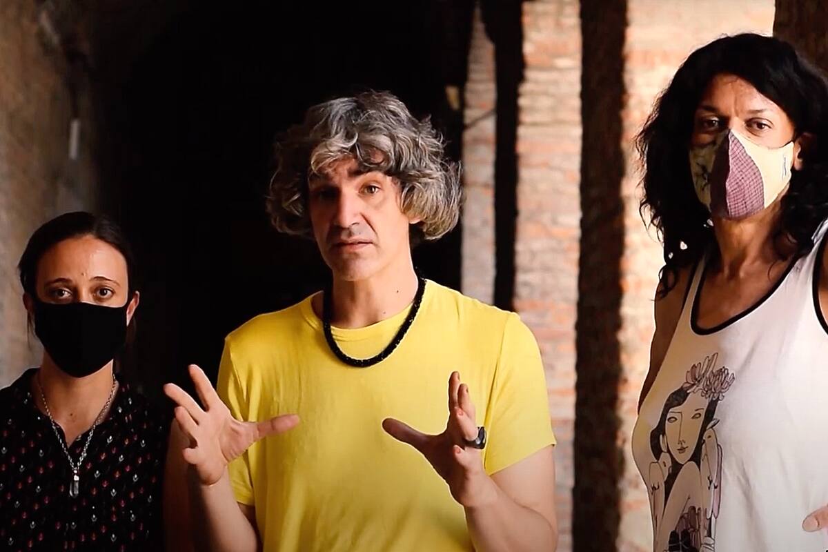 Eugenia González, Fede Baeza y Marlene Wayar, en el video institucional aclaratorio del Palais de Glace respecto del 109ª Salón Nacional