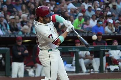 Eugenio Suárez se convierte en el jugador 19 en MLB en lograr 4 jonrones en un juego