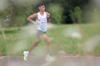 Eulalio "Coco" Muñoz fue el único argentino que compitió en la maratón del Mundial de 2022