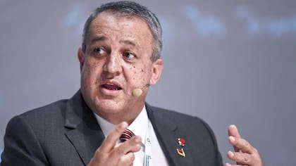Eulogio del Pino advierte que ‘todas las opciones están abiertas’ si suficientes inversionistas no adhieren al canje, incluida la posibilidad de no pagar.
