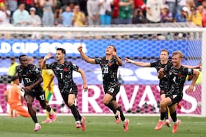Canadá vive el mejor momento de su historia futbolística: a octavos de final en tiempo de descuento