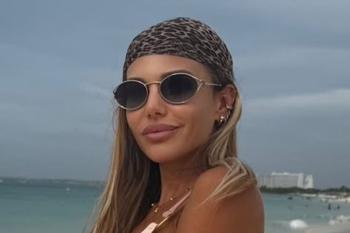 Eva Anderson publicó en sus redes su sesión de fotos en las playas de Aruba (Foto: Instagram @evangelinaanderson)