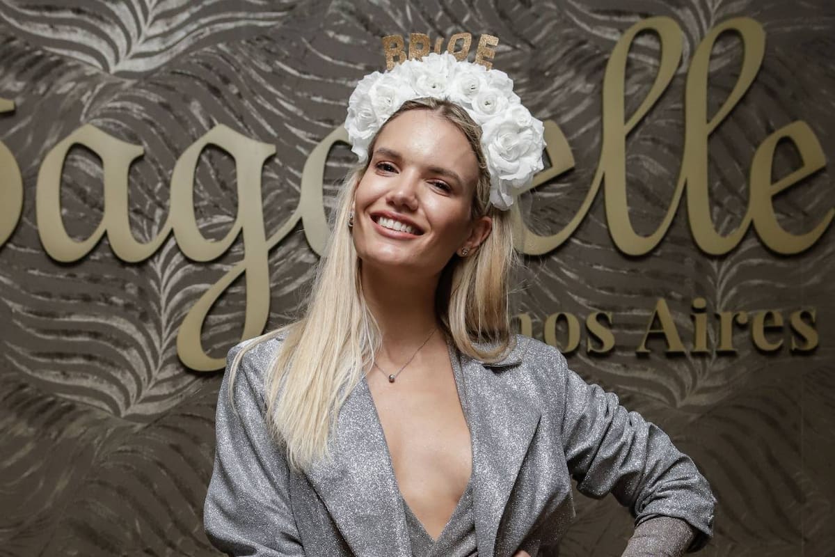 Eva Bargiela celebró su despedida de soltera en Palermo, antes de su casamiento con Facundo Moyano