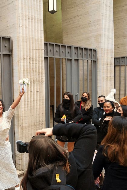 Evelin Alanis Páez y Cristian Díaz se casaron el lunes pasado en el Registro Civil de la calle Uruguay