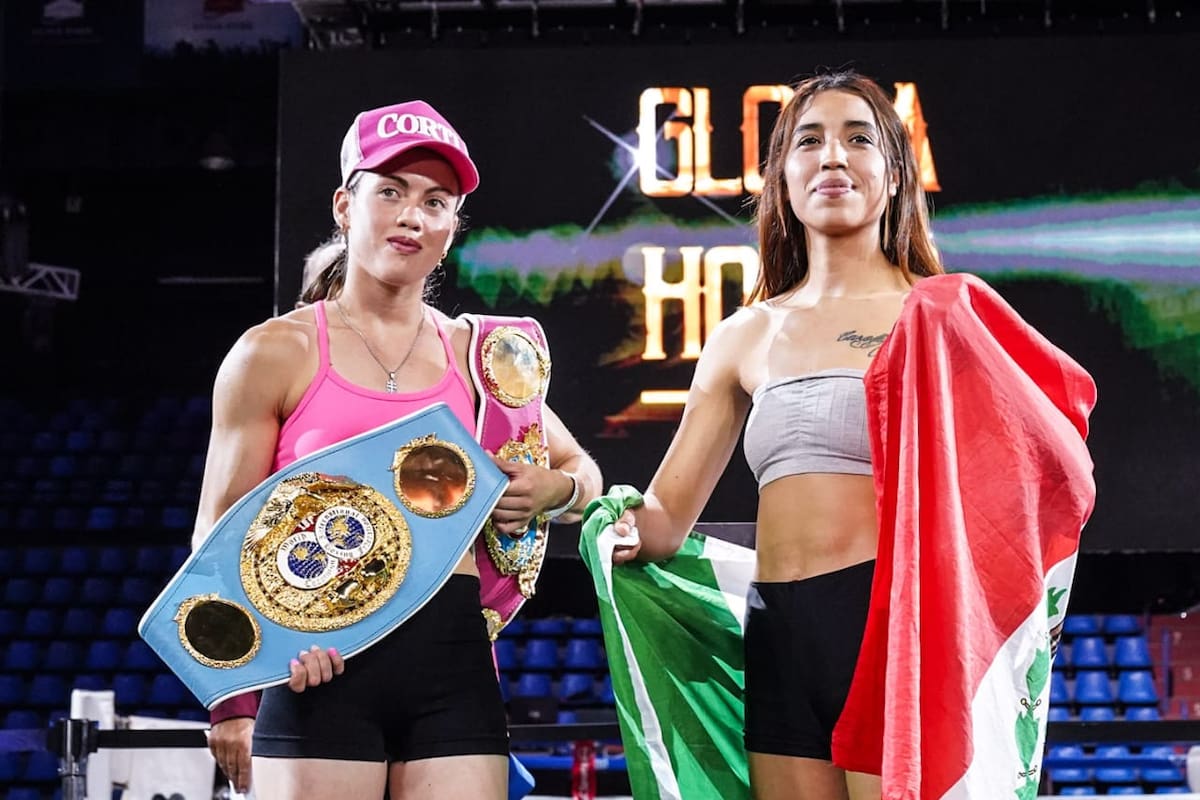Evelín Bermúdez y Tania Enrique, antes de su pelea en el Luna Park