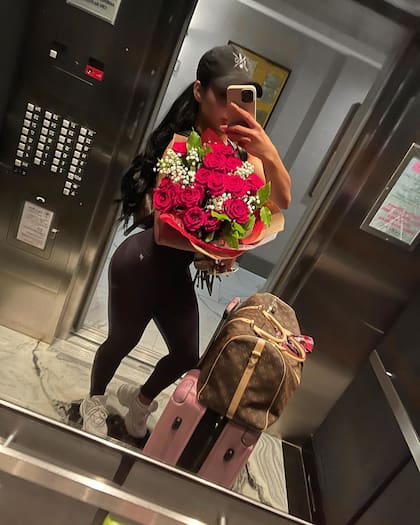 Evelyn Beltrán siempre comparte todos los lujos en sus redes sociales (@evelynbeltranoficial)
