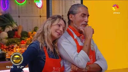 Evelyn quedó en zona de riesgo y compitió contra Aníbal Pachano