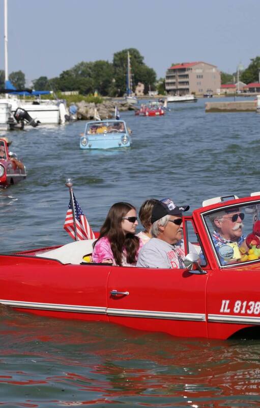 Evento anual del Club Internacional de Propietarios de Amphicar, “Amphicar Swim-in” del Festival del Lago Celina, Ohio Crédito: seemore.org/