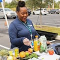 Comida gratis en Florida: calendario y dónde entregan bolsas de alimentos frescos