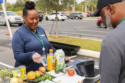 Evento de comida gratis de Feeding Tampa Bay